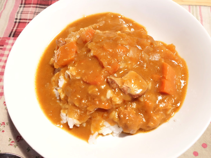 無印良品 アメ色玉ねぎのチキンカレー
