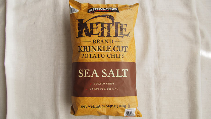 コストコのポテトチップス(ケトルチップス シーソルト)