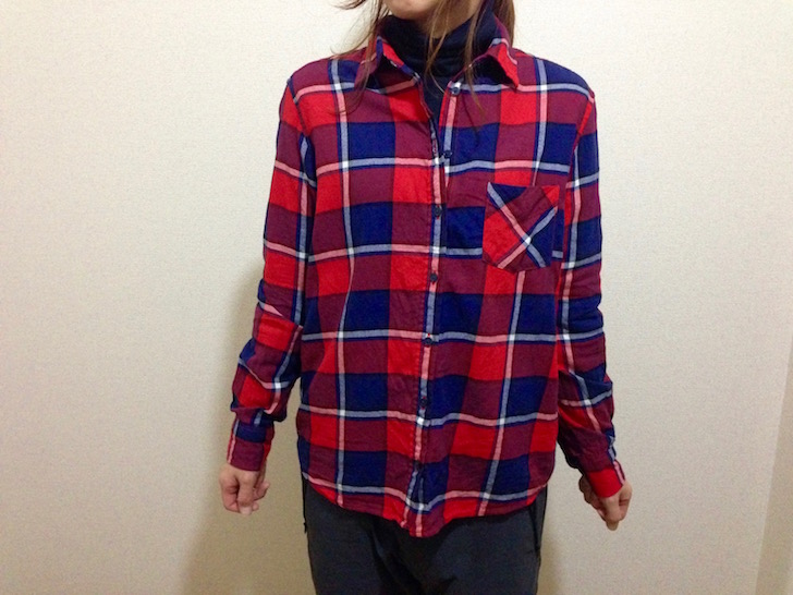 ユニクロのフランネルシャツ（レディース2）
