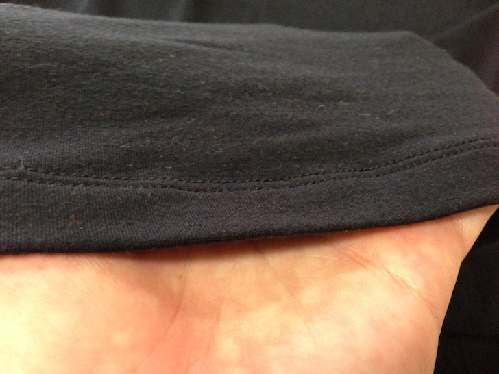 ユニクロ極暖ヒートテック（生地の薄さ）