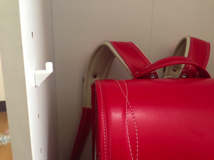 ニトリのカラーボックスの棚板の位置