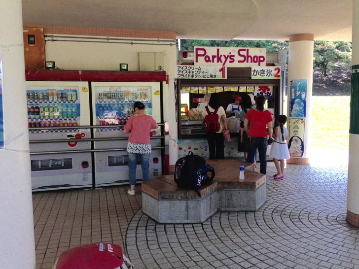 蜻蛉池公園の売店