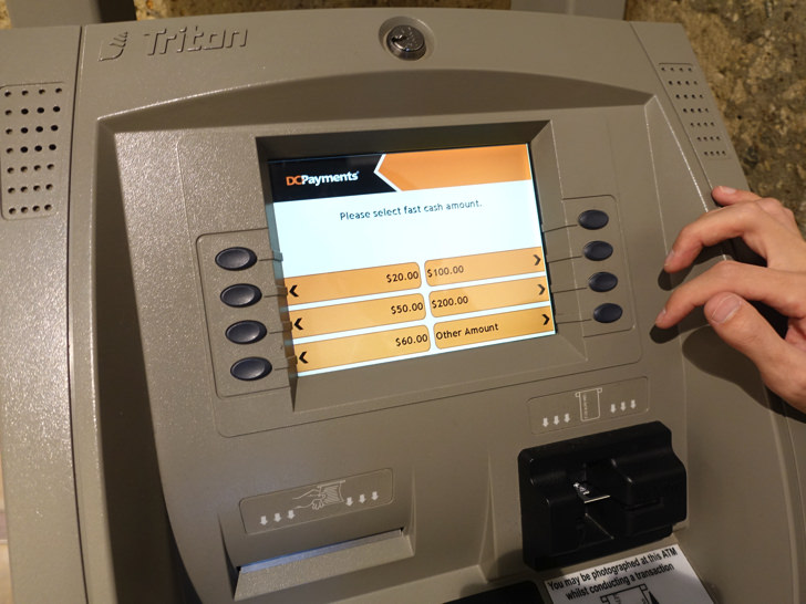 オーストラリアのATMでキャッシングする手順