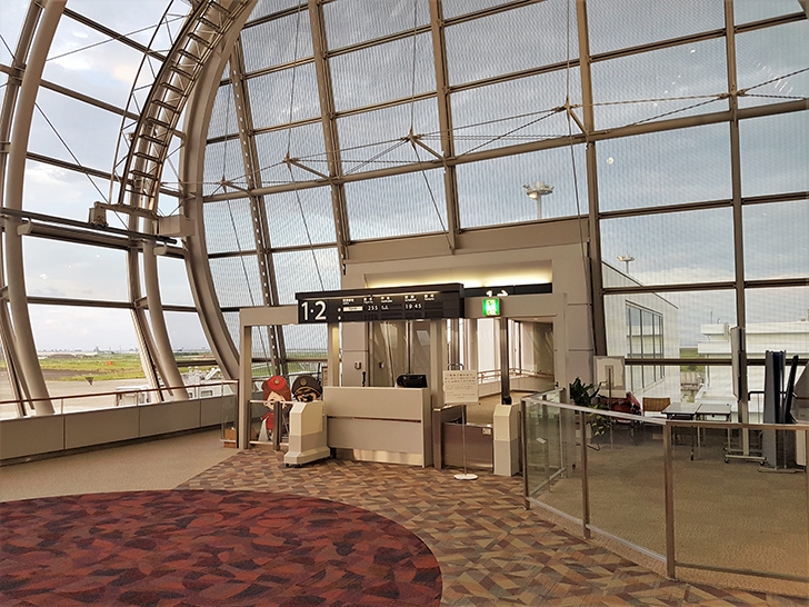 仙台国際空港の出発待合エリア