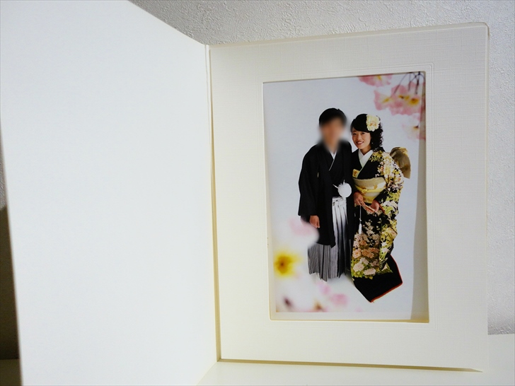 結婚前撮り写真のアルバム