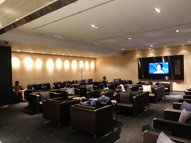 国際線ANAラウンジの様子