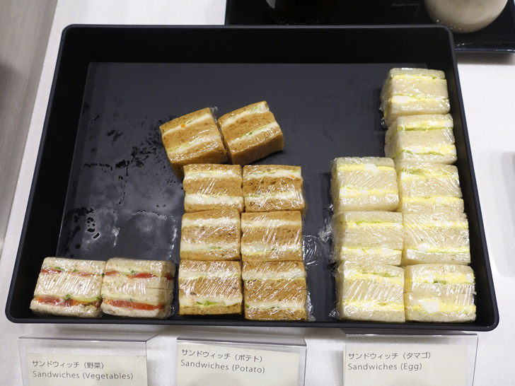 国際線ANAラウンジの料理