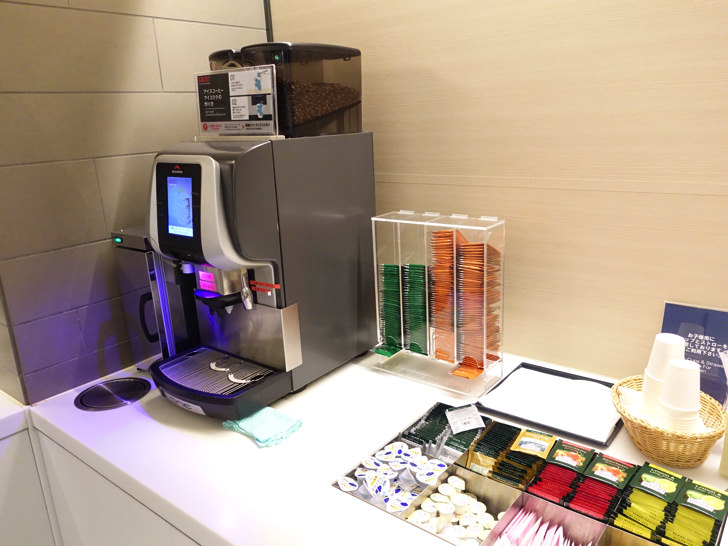 国際線ANAラウンジのドリンク