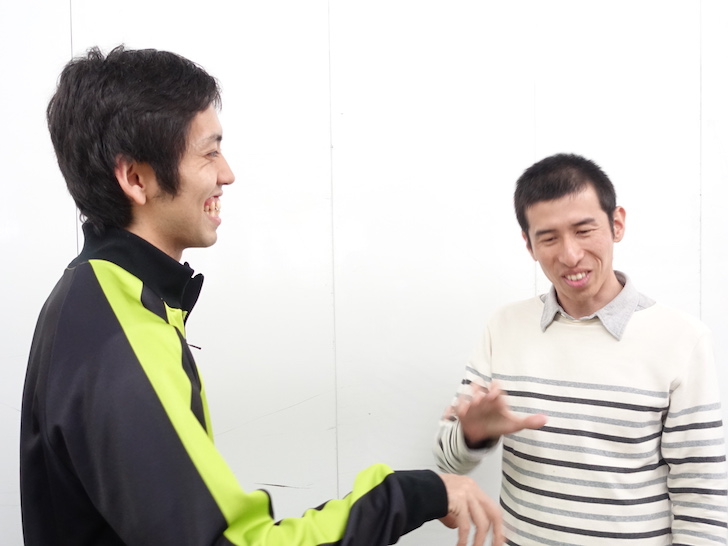 粕尾さんのすごさを語る松本