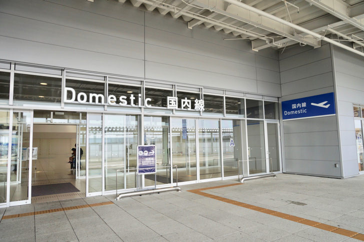 関空の第二ターミナルの入口
