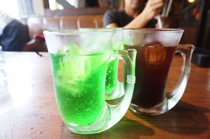 びっくりドンキーのドリンク