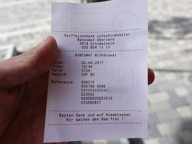 スイスのATMで現金を引き出したあとのレシート