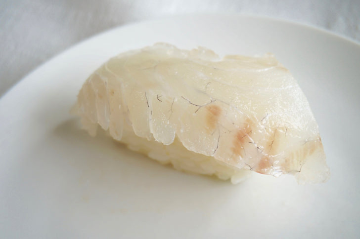 コストコの寿司ファミリー盛48貫(鯛)