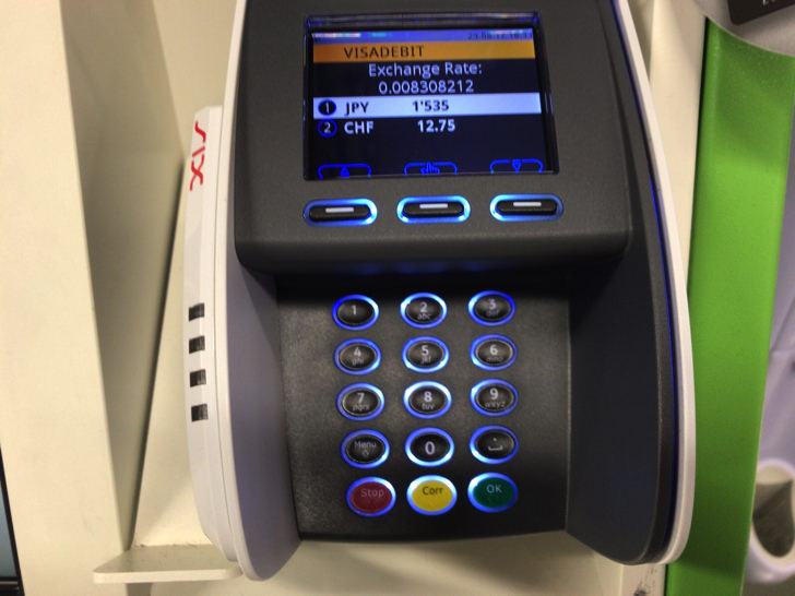 スイス クレジットカード払いの機械