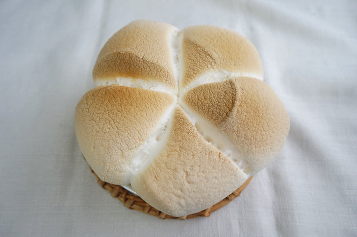 コストコのキャンプファイヤー ジャイアントロースターマシュマロ(オーブンで焼いた後)