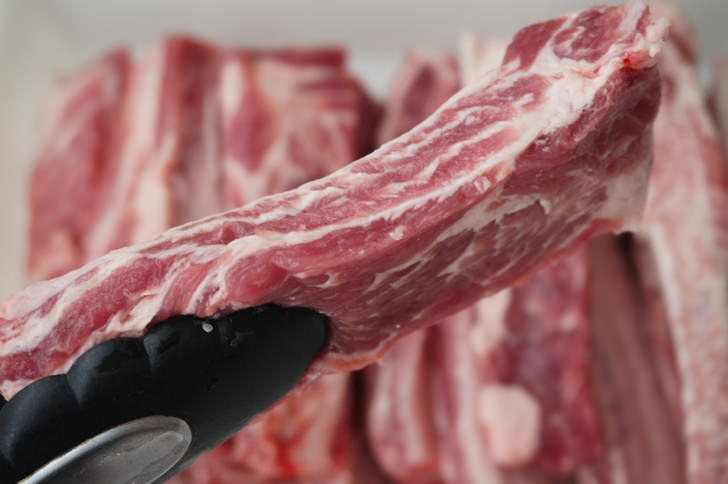 コストコの三元豚スペアリブ(カットした後)