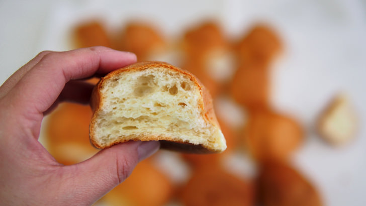 コストコのマスカルポーネロール(断面)