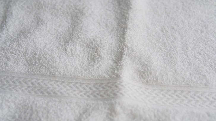 コストコのGRANDEUR ハンドタオル12枚セット(表面の質感)