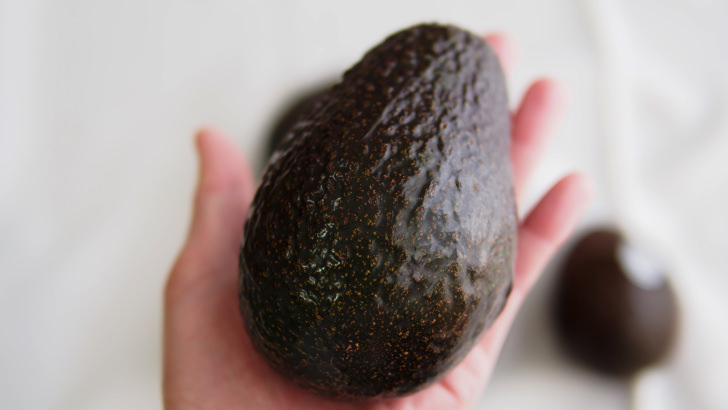 コストコのアボカド(1個あたりの大きさ)