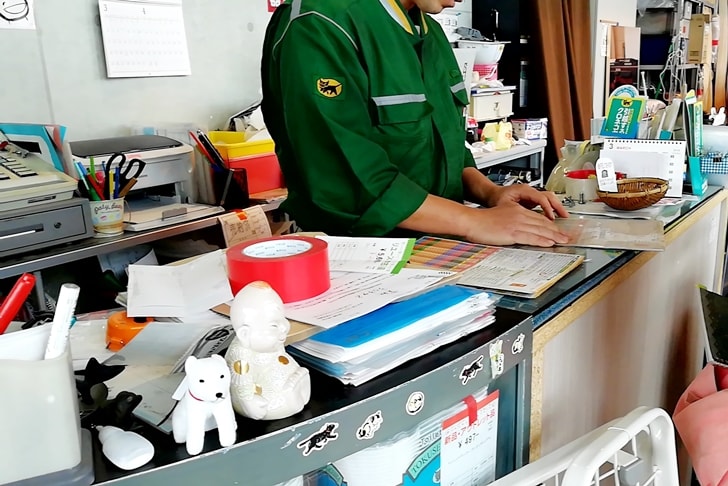 【ヤマトホームコンビニエンス:らくらく家財宅急便】受付カウンター