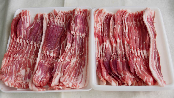 コストコの国産豚肉バラうすぎり(開封したところ)