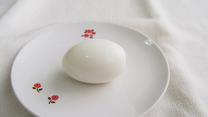 コストコの白たまご Mサイズ 60個入り(ゆで卵に調理)