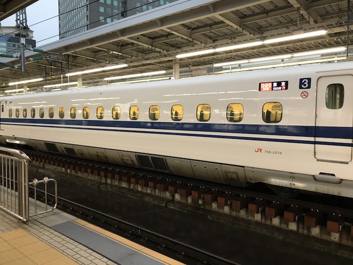 ひかり506号自由席