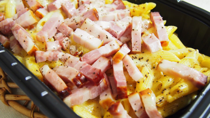 コストコのスモークベーコンカルボナーラ(チーズやベーコンの仕上がり)