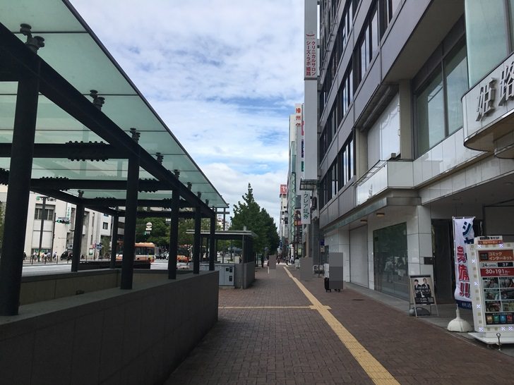 姫路駅から姫路城道順写真