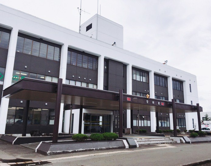 警察署外観