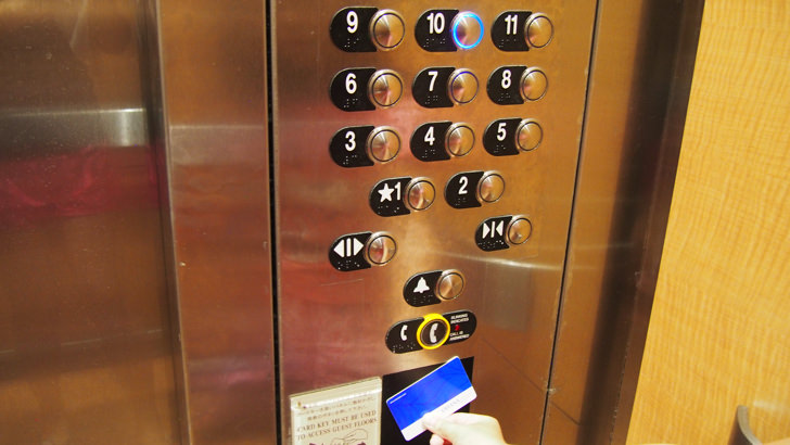 オハナ・ワイキキ・マリア・バイ・アウトリガー(ハワイのホテル)(エレベーターのセキュリティ)