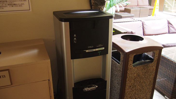 オハナ・ワイキキ・マリア・バイ・アウトリガー(ハワイのホテル)(ホテル内にある給水器)