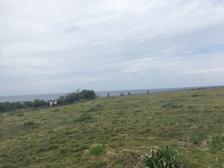 万座毛入口写真