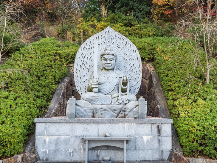 不動明王の像