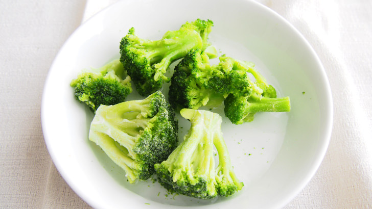 コストコのブロッコリーフローレット(冷凍ブロッコリー)(解凍前の状態)