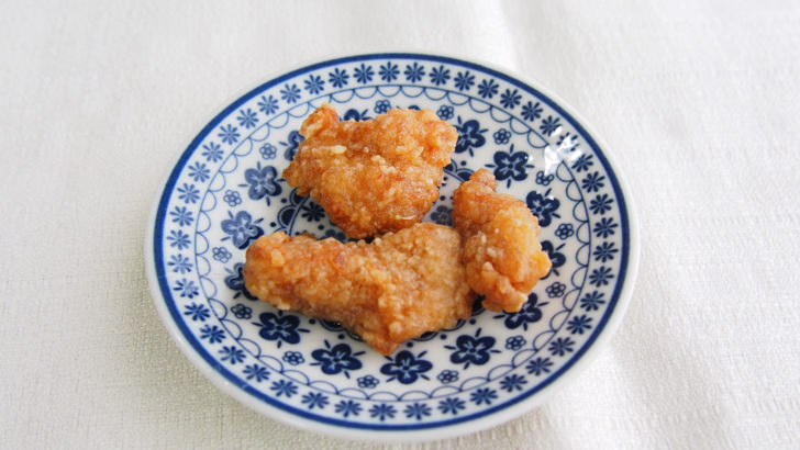 コストコのさくらどり 若鶏唐揚げ(電子レンジで解凍した状態)