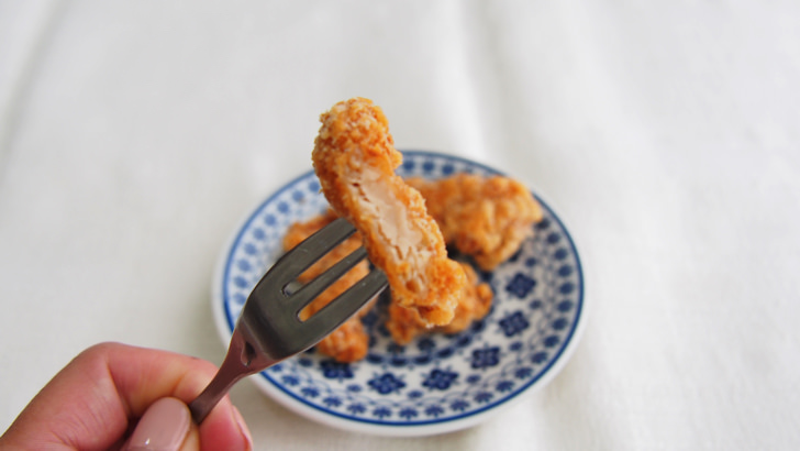 コストコのさくらどり 若鶏唐揚げ(解凍後の中身の状態)