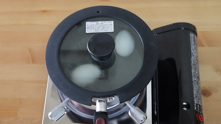 ゆで卵の作り方の写真