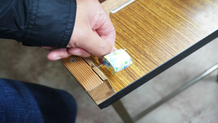 兵庫県淡路市にある吹き戻しの里(吹き戻しを作る手順3)