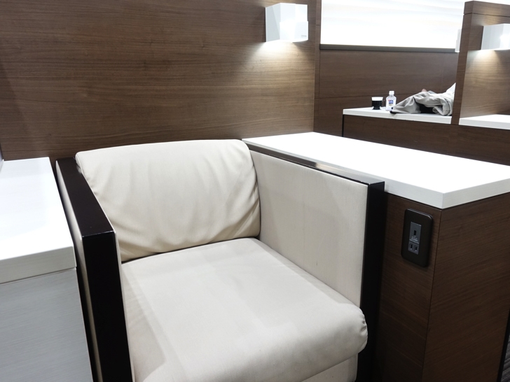 松山空港 2階 ビジネスラウンジ