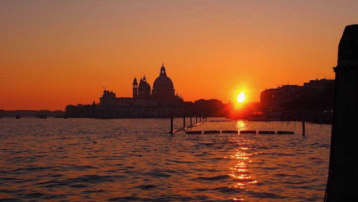 小林敏徳が撮影したイタリア・ベネツィアの夕日