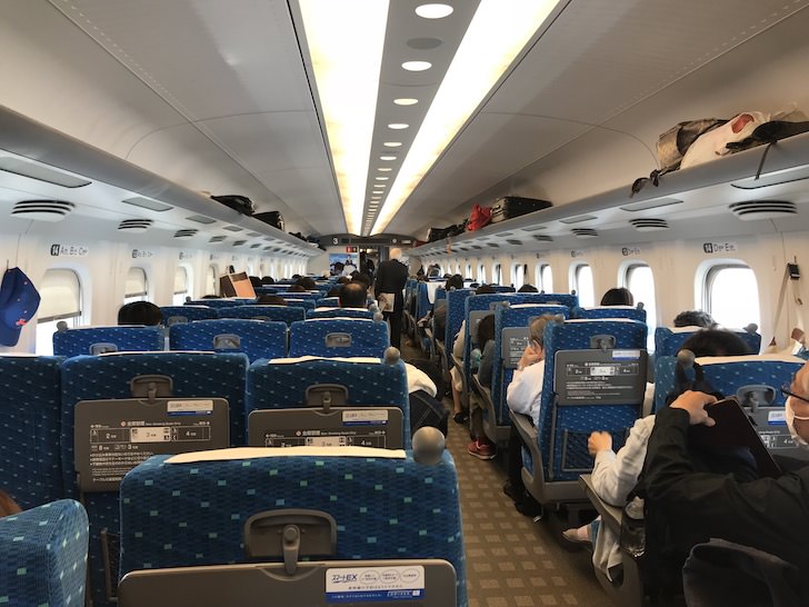 新幹線「のぞみ」の自由席の座れる確率をあげる方法・おすすめ号車や車両番号を紹介 ノマド的節約術