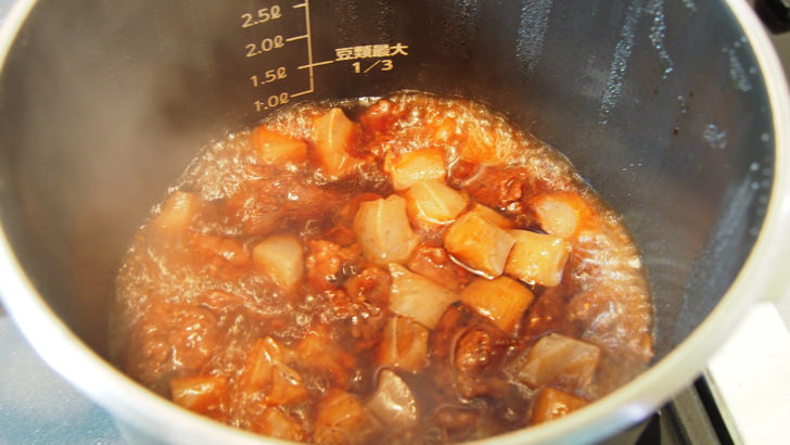 コストコのUSプライムビーフ肩ロースカタマリ(煮込みに調理)