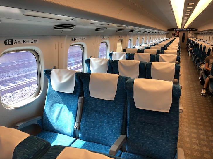東海道新幹線「こだま」自由席での上手な乗り方・一人でも満足できる楽しみ方まとめ ノマド的節約術