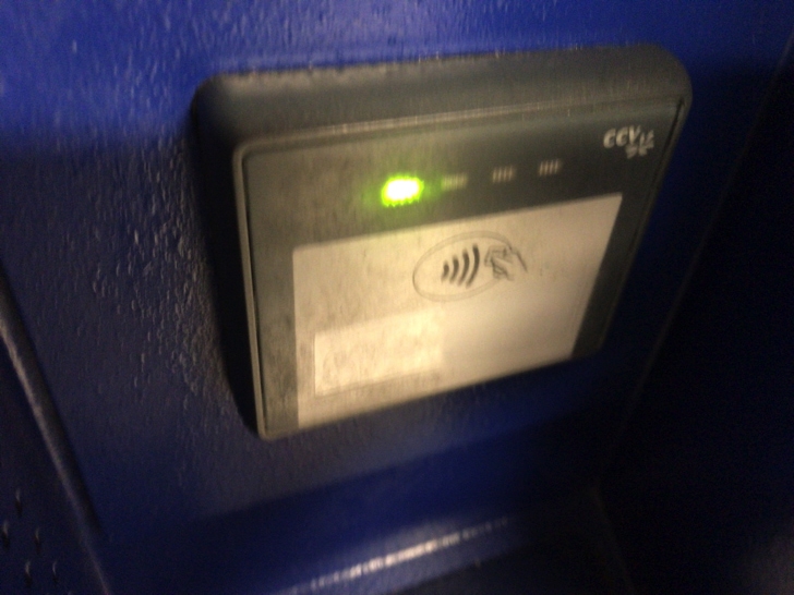 オランダ鉄道チケットを買う方法 コンタクトレス