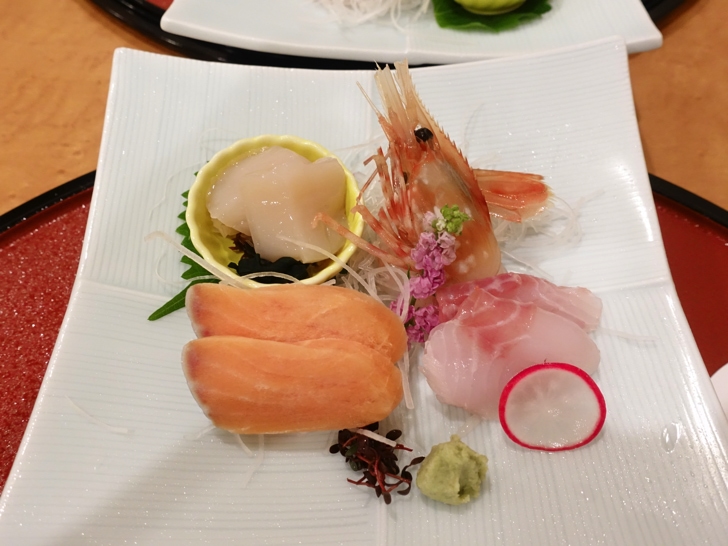 ラグジュアリーダイニングで行ったお店の食事