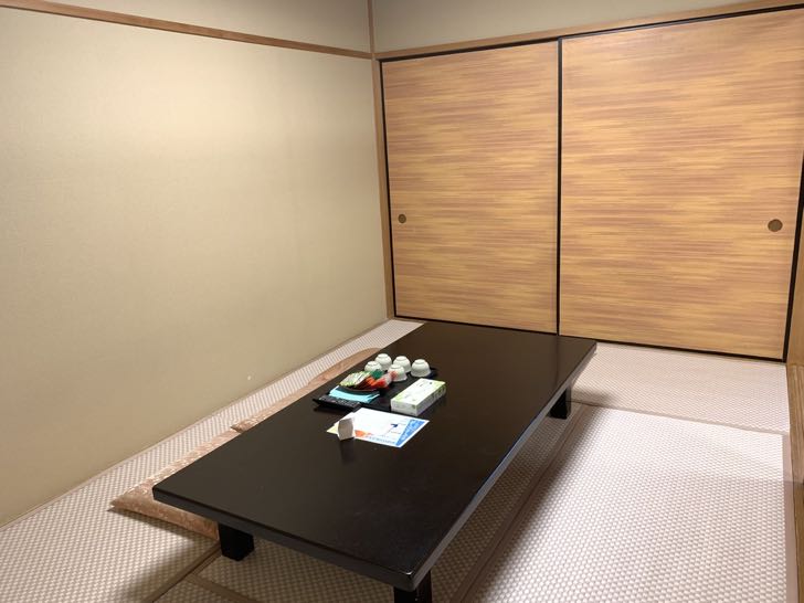 ニューフジヤホテルのもうひとつの部屋