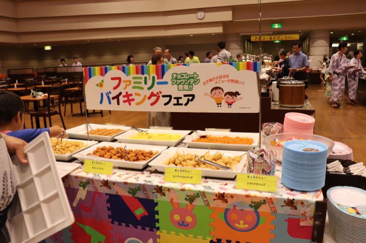 ニューフジヤホテルの夕食バイキングに用意されたお子さま用フードエリア