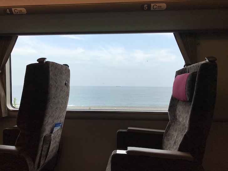 くろしおグリーン車